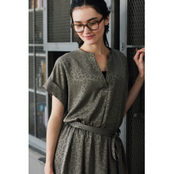 Vêtements femmes couture - 33 patrons élégants Livre Couture