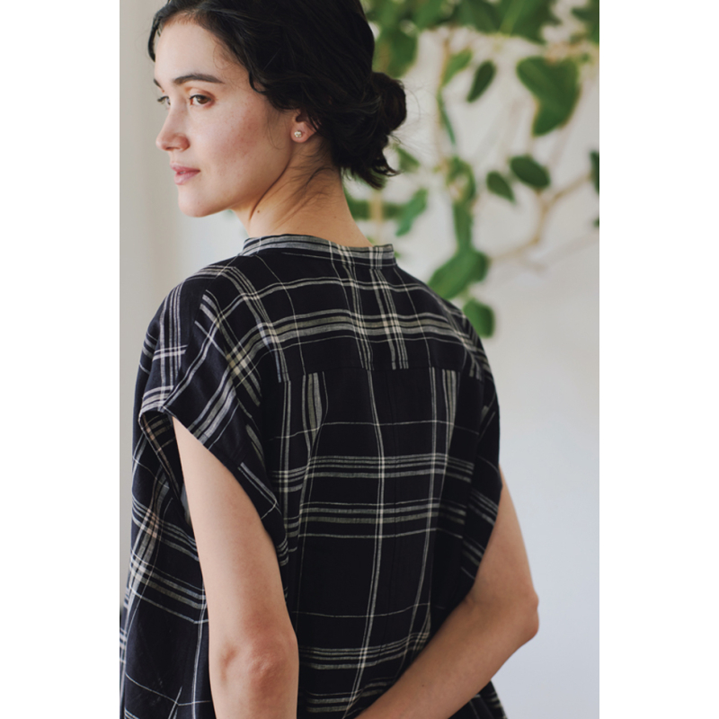 Vêtements femmes couture - 33 patrons élégants Livre Couture