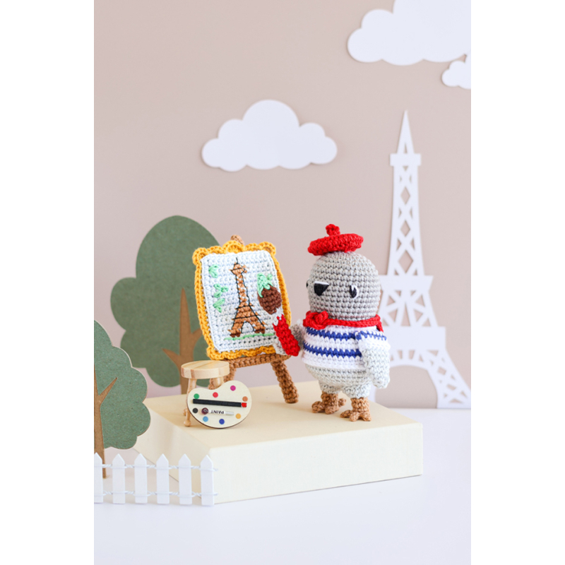 Poupées et amigurumis au crochet in Paris Livre Crochet