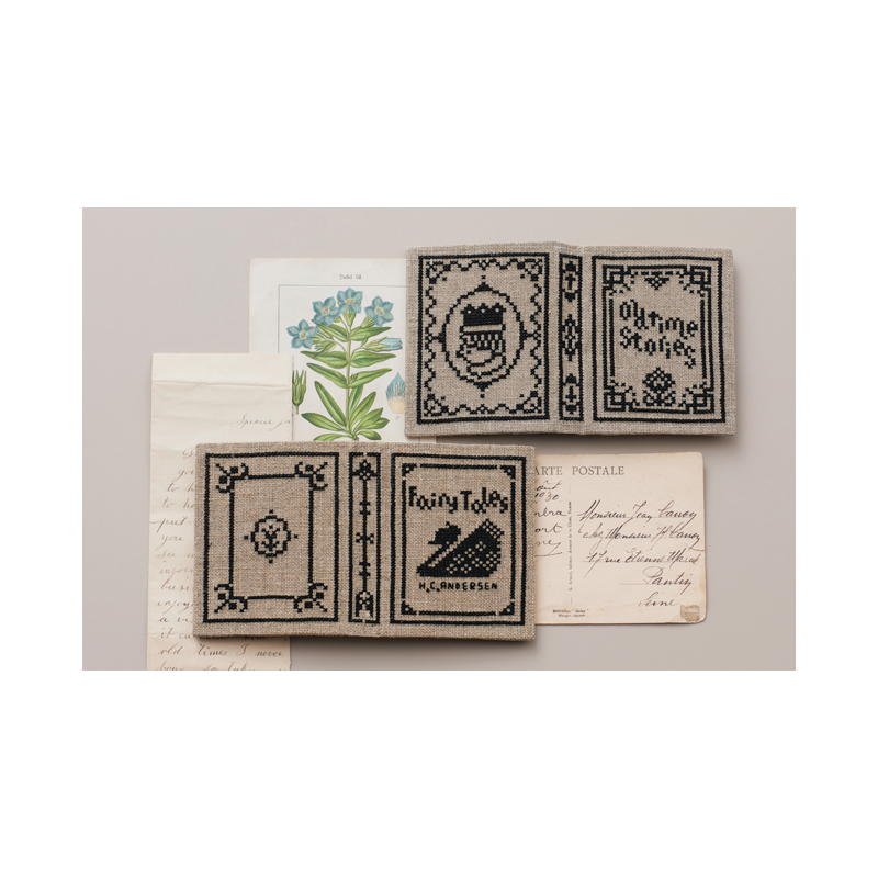 Petites histoires au point de croix Livre Broderie