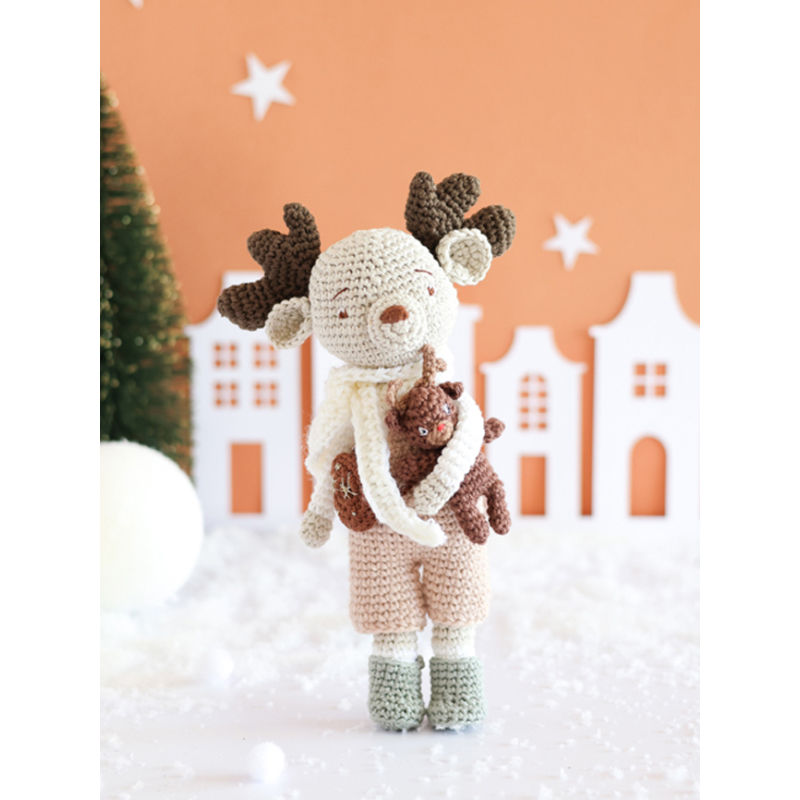 Poupées & amigurumis de Noël nordique au crochet Livre Crochet