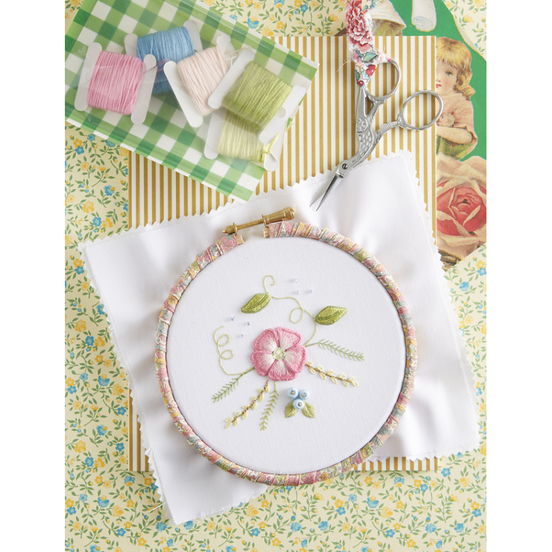 Mes jolis transferts brodés : fleurs & nature brodées Livre Broderie