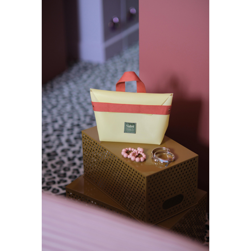 Sacs & pochettes tendance à coudre Spécial débutants Livre Couture