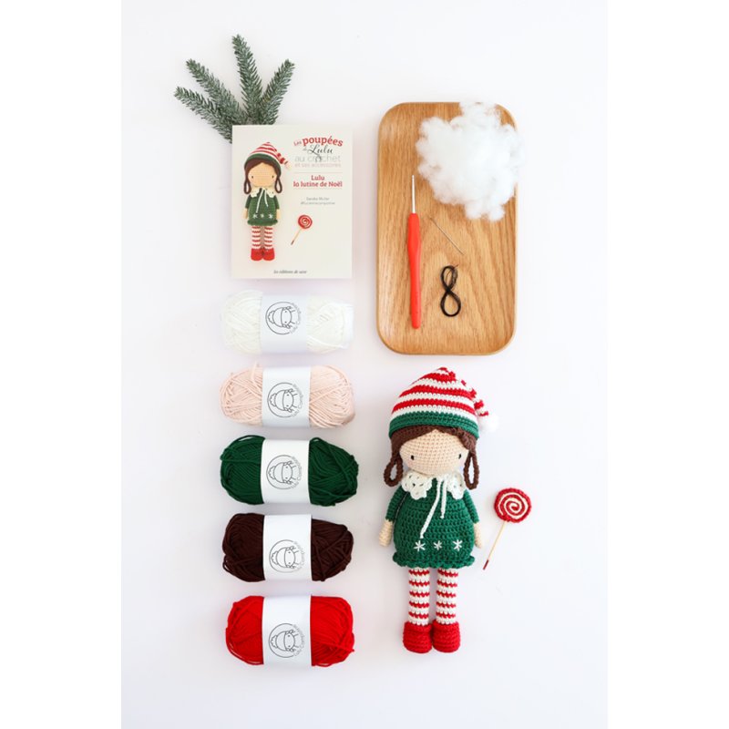 Coffret les Poupées de Lulu au crochet et ses accessoires : La lutine de Noël Kit Crochet