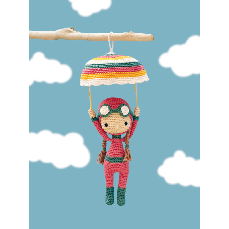 Modèle crochet – Margot la parachutiste Modèle à télécharger Modèles
