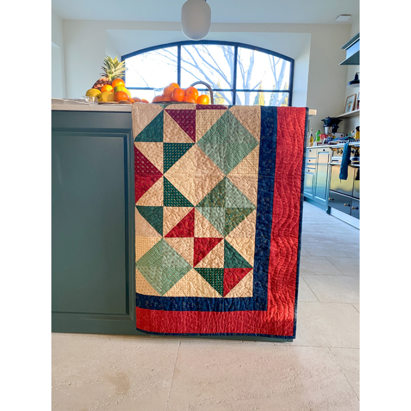 Joyeuses fêtes quiltées - 12 projets festifs Livre Patchwork