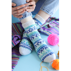 Le guide des chaussettes autour du monde au tricot jacquard Livre Tricot