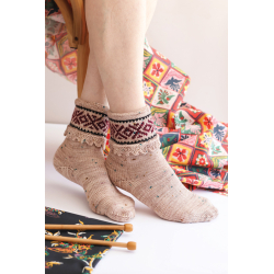 Le guide des chaussettes autour du monde au tricot jacquard Livre Tricot