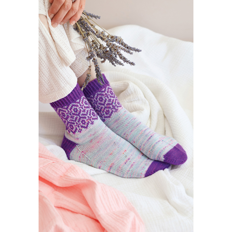 Le guide des chaussettes autour du monde au tricot jacquard Livre Tricot