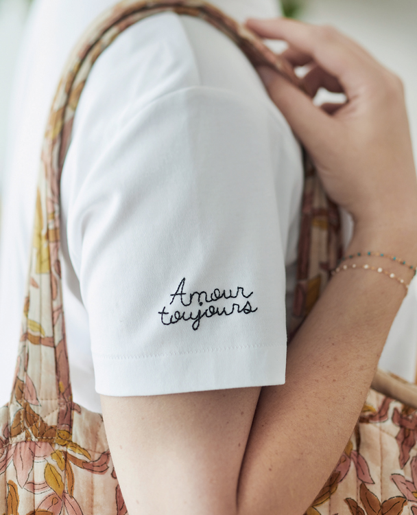 Apprendre la broderie en 10 leçons : le tee-shirt brodé