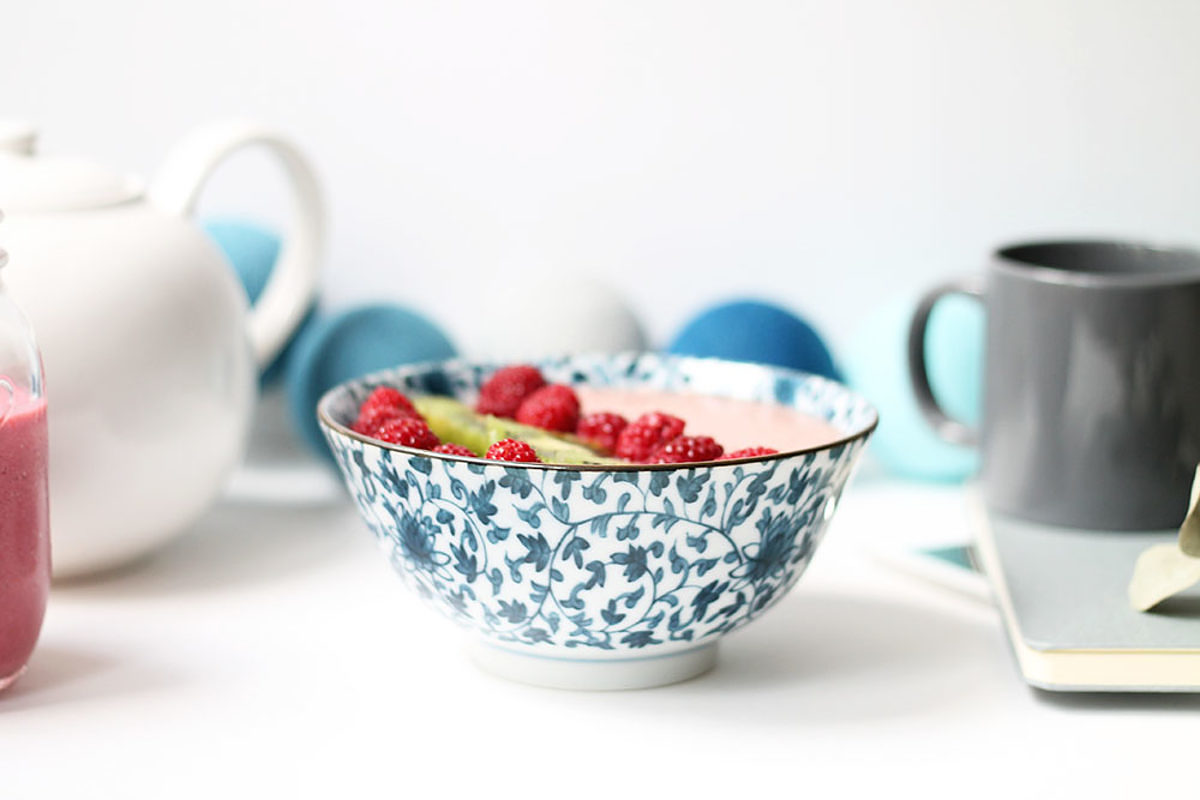 Smoothie bowl framboise melon fleur d'oranger - Le journal de Saxe x Miss Blemish