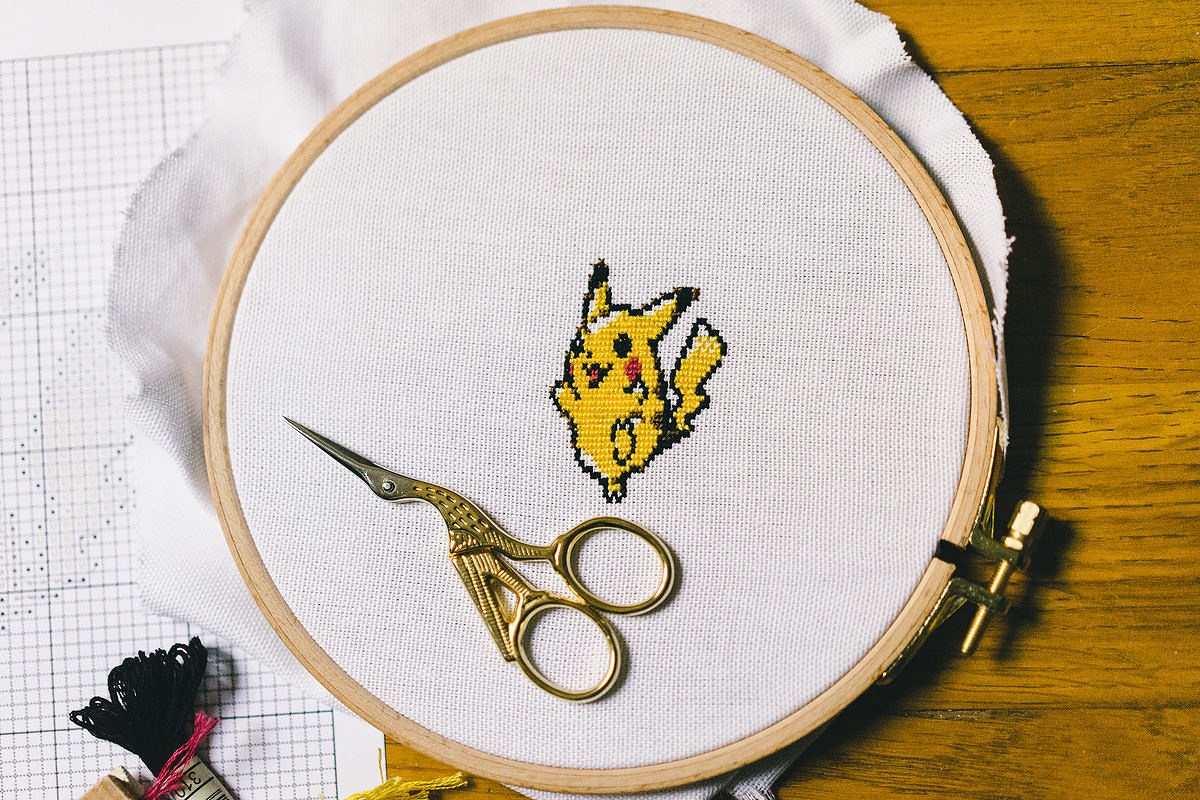 Pikachu Point de Croix