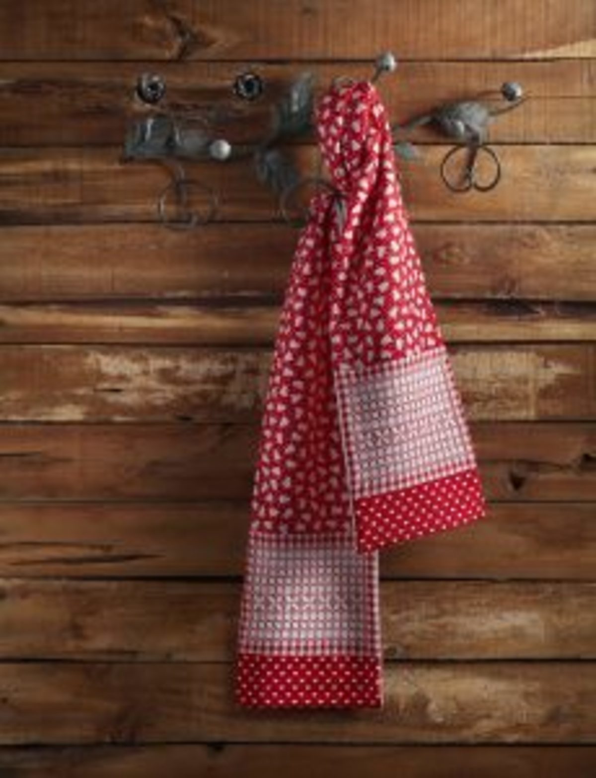 5215081 broderie suisse écharpe