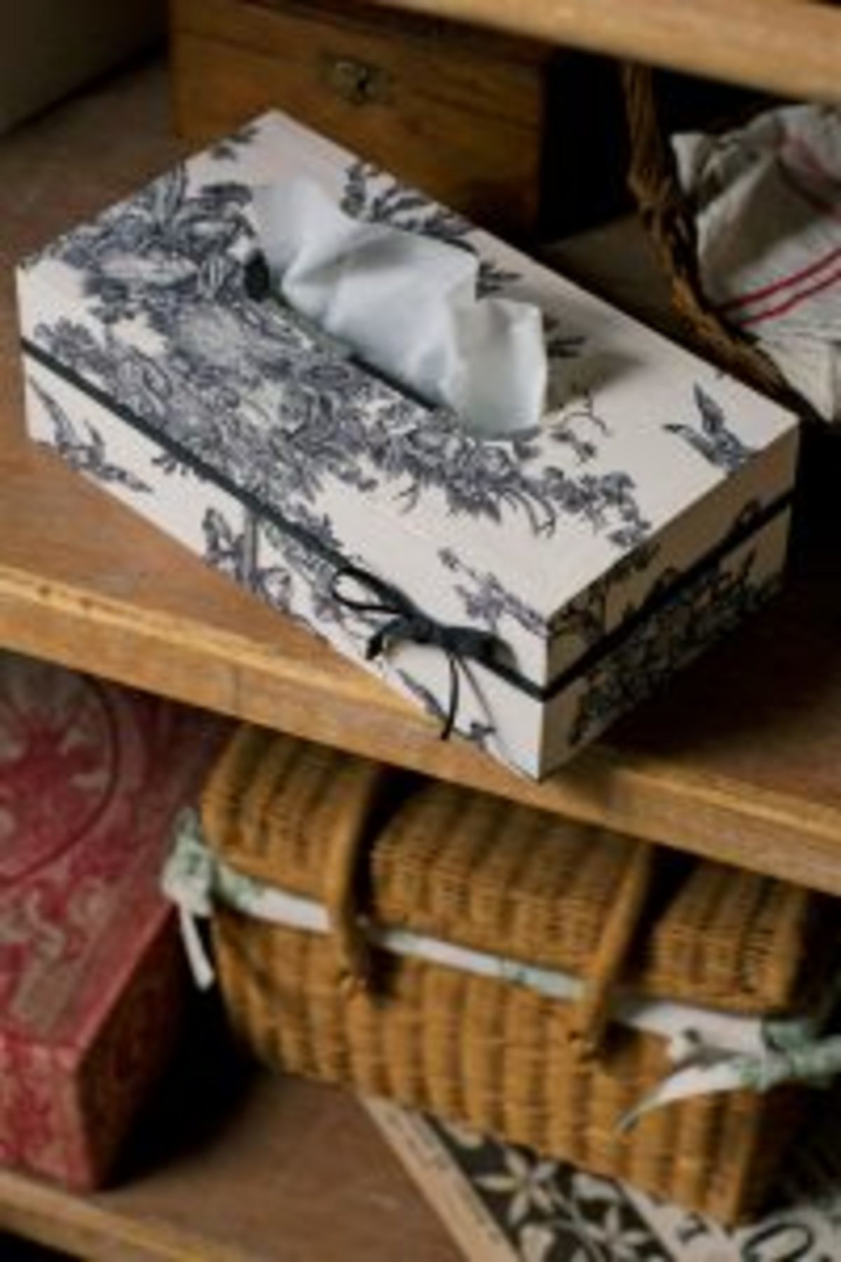 cartonnage boîte à mouchoirs toile de Jouy