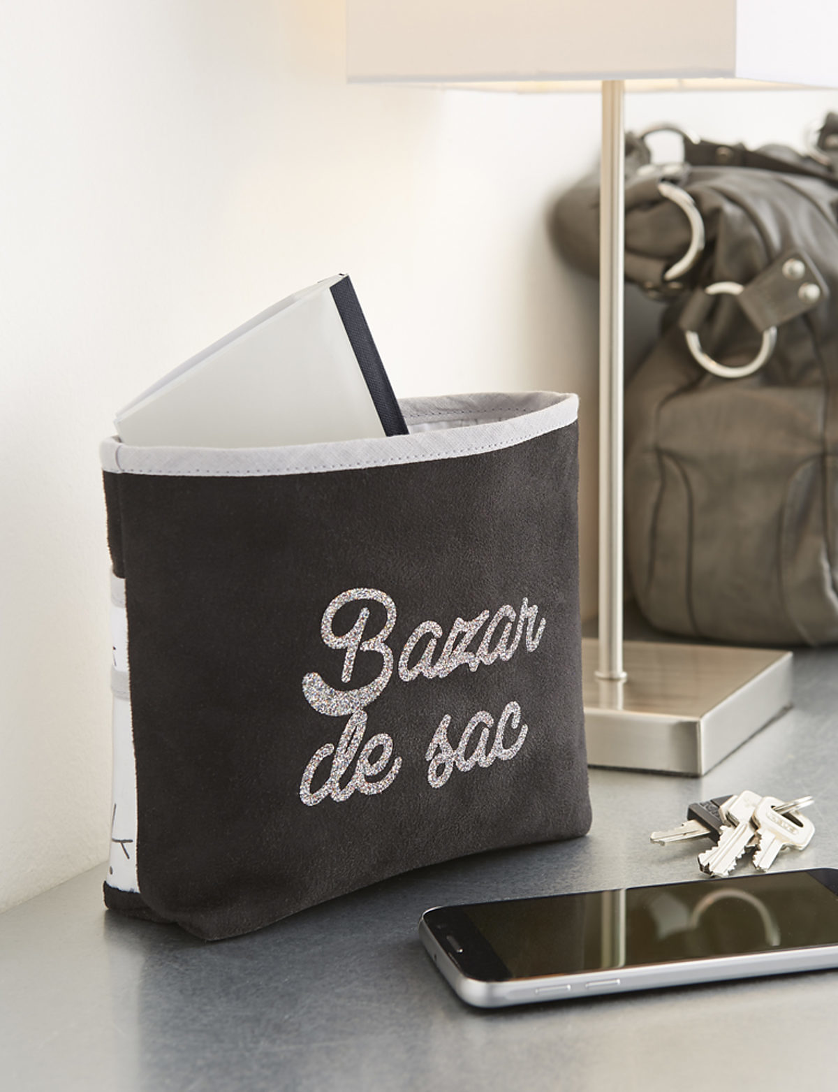 MLAB323-accessoires-couture-debutante-pochette