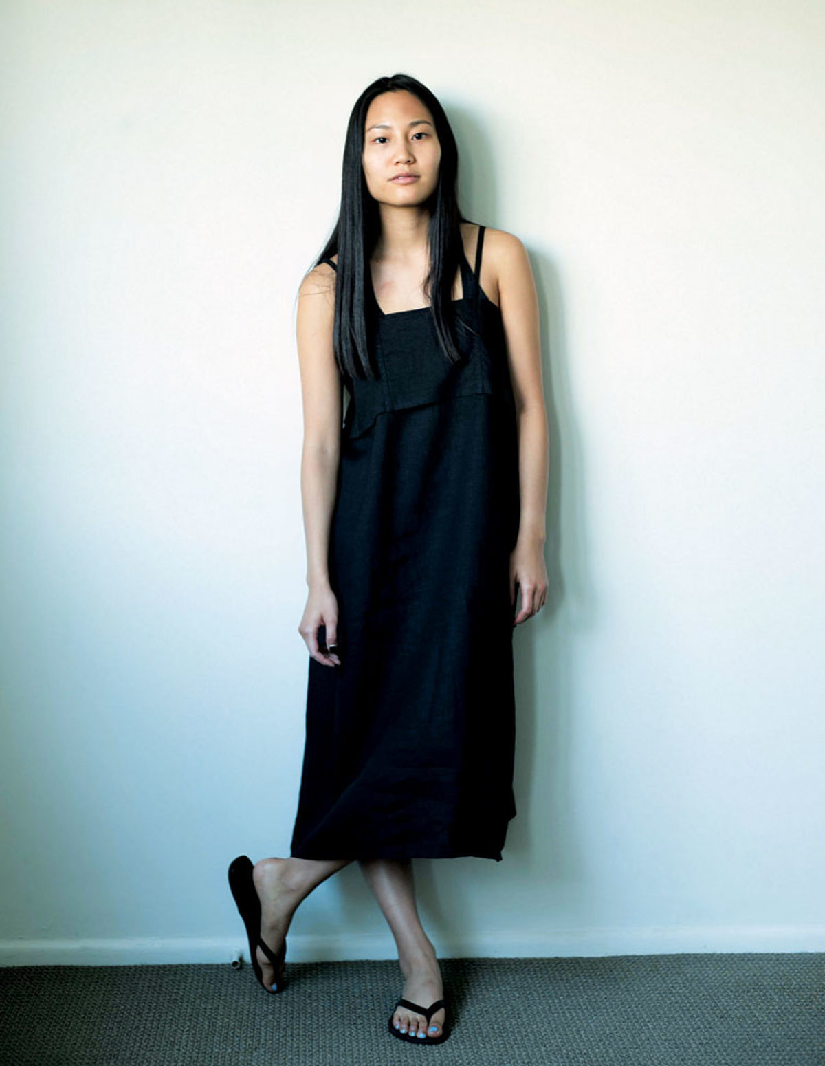 Couture robe-noire en lin