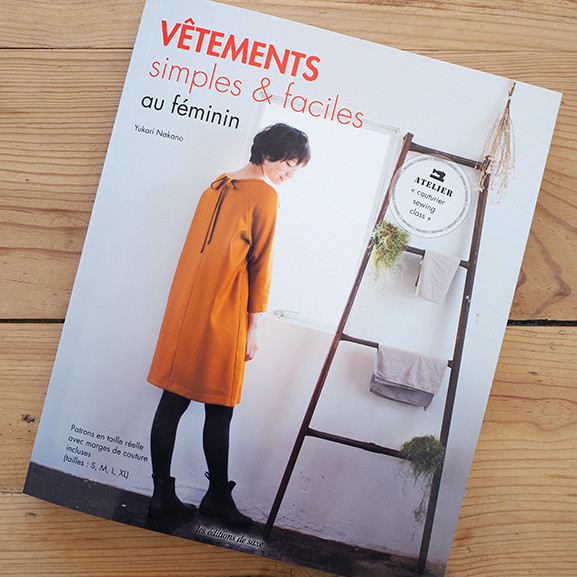 On feuillette ensemble… «Vêtements simples & faciles au féminin»