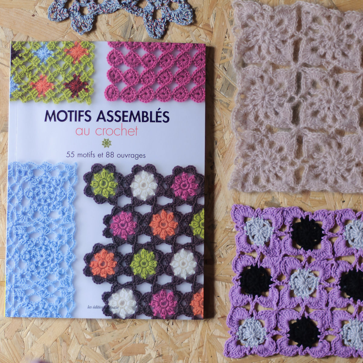 Découvrons ensemble le livre Motifs assemblés au crochet