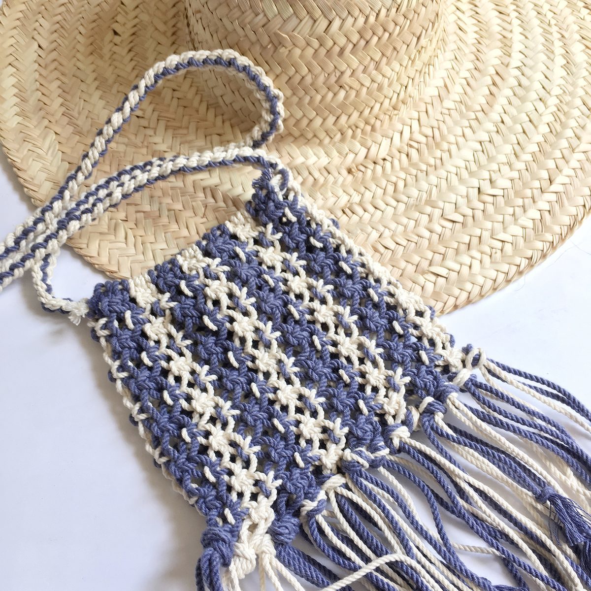 Le macramé bohème selon Claire (+ tutoriel pochette)