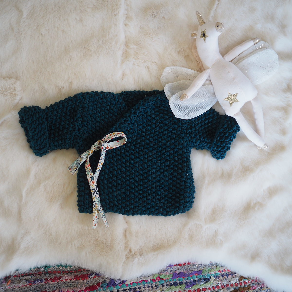 Brassière de naissance au point de riz.