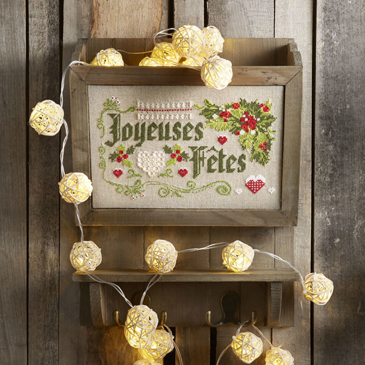 4 nouveaux livres DIY et arts du fil pour une déco de Noël réussie