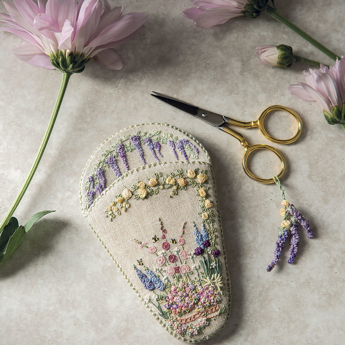 4 méthodes simples pour reporter un motif de broderie
