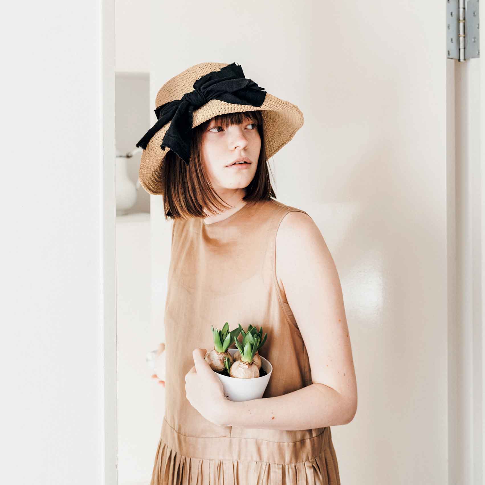 4 conseils à suivre absolument pour crocheter un chapeau en raphia