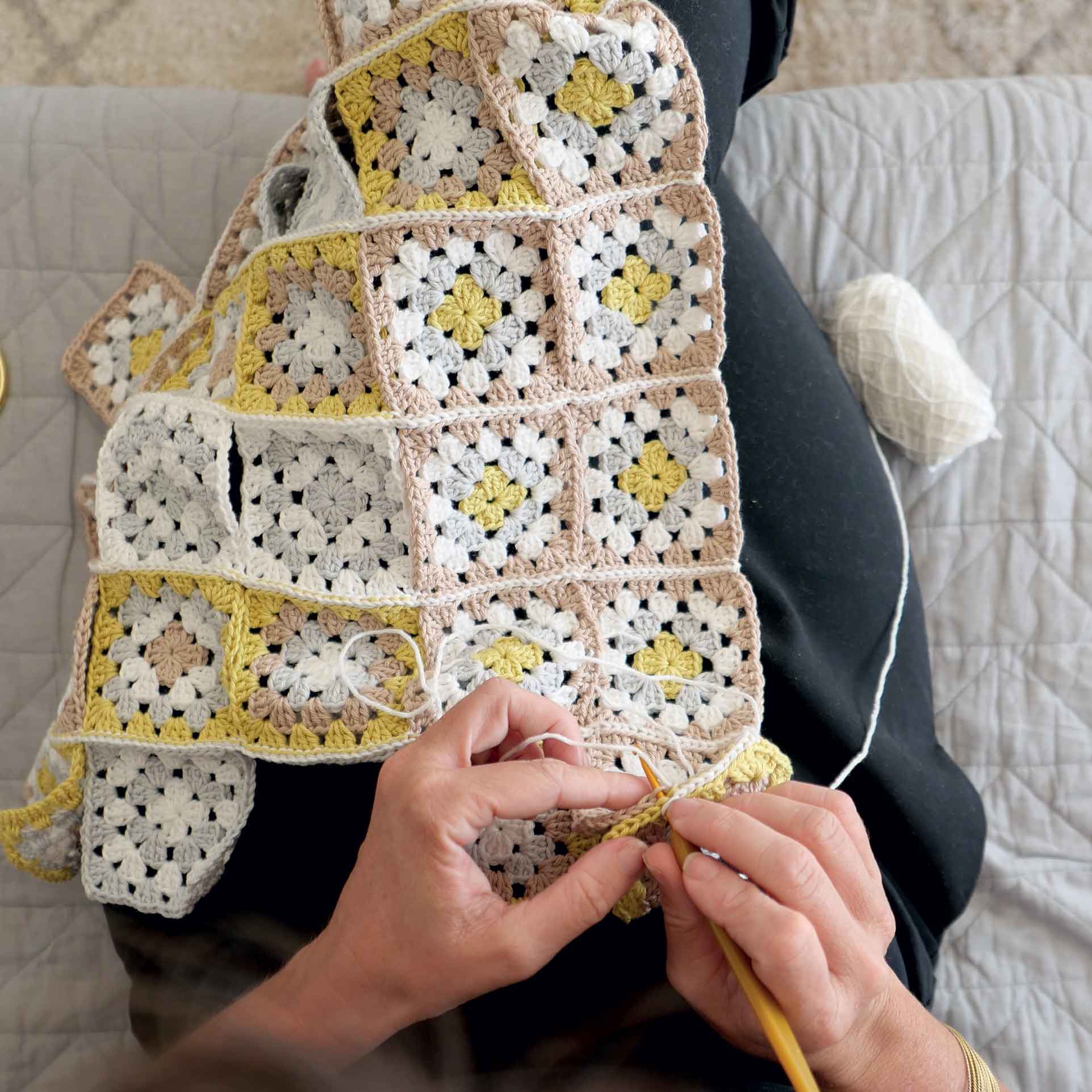 Quel est le meilleur livre pour apprendre le crochet ? Découvrez notre top 3 !