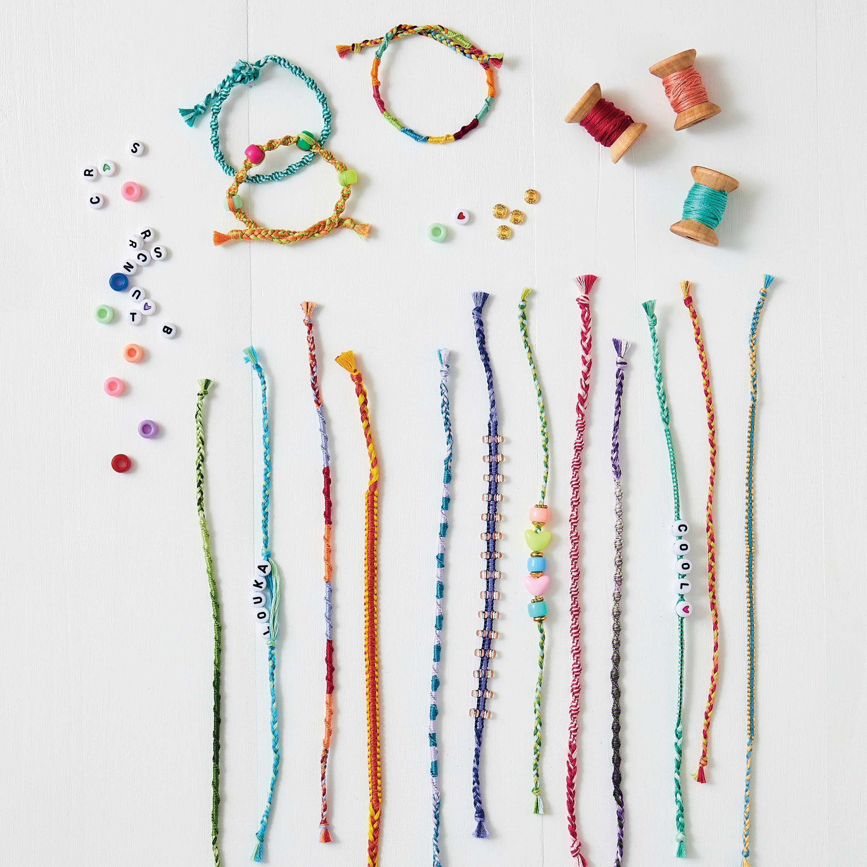 Faire des bracelets brésiliens : un jeu d’enfants qu’ils vont adorer !