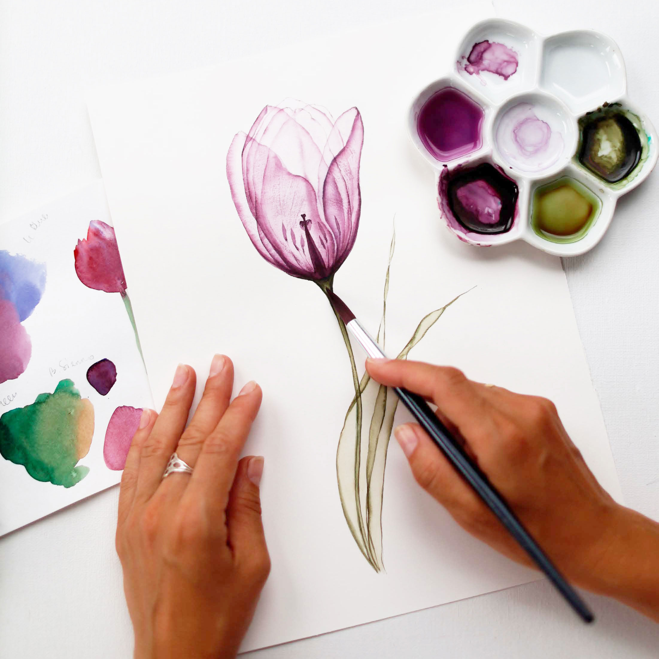 Peindre des fleurs à l’aquarelle : et si vous expérimentiez la technique de la t